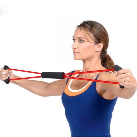 femme exercice bras avec elastique musculation